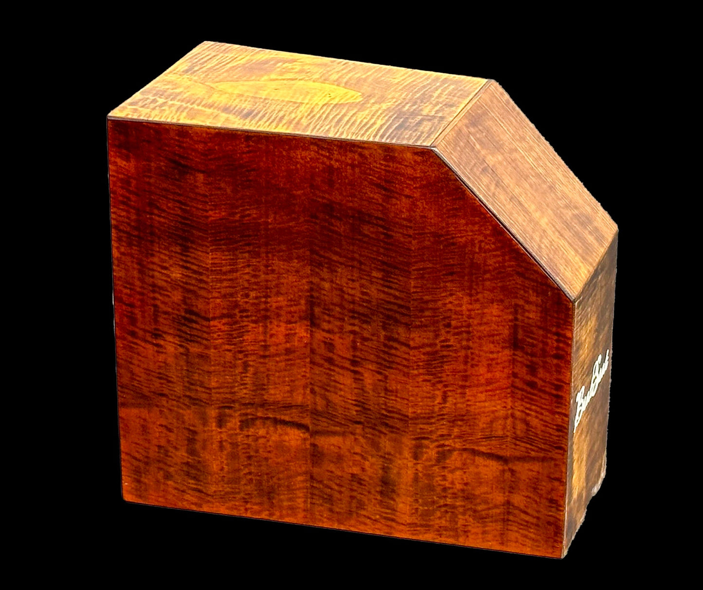 Tobacco Ambrosia Maple- Hardwood